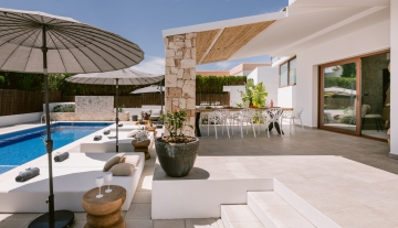 Resa Estates Ibiza villa for sale te koop sant jordi modern terrace and pool area.jpg